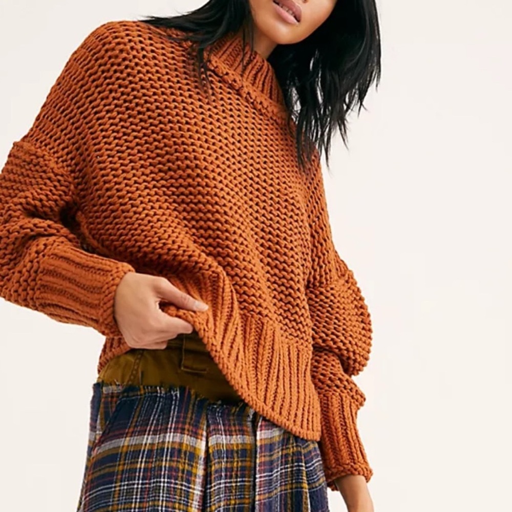 MY ONLY SUNSHINE MOCK NECK SWEATER RUST ORANGE